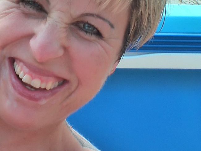 sper*ageil und verrückt nach s*x in PUBLIK!!