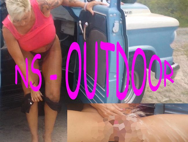 Hot-Schneckchen's Porno Video: Sommerzeit - NS Zeit!!