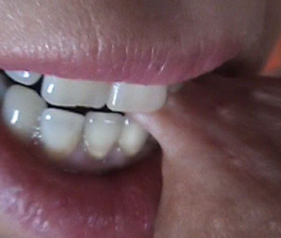 Hot Schneckchen Porno Video: Nimm mich hart….RICHTIG Hart!!!